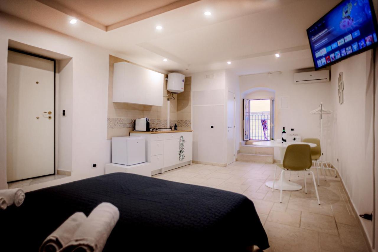 Ferienwohnung Logico 56 Bari Exterior foto
